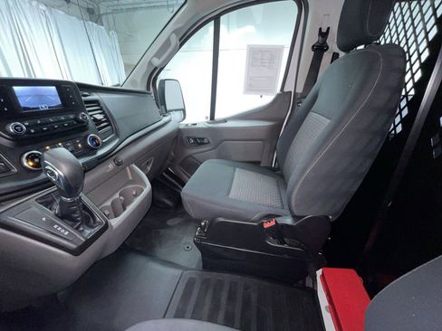 Used 2024 Ford Transit 250 Low Roof w/ Exterior Upgrade Package image 23