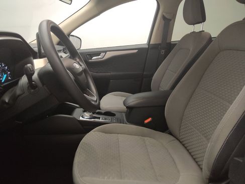 Used 2020 Ford Escape SE FWD image 17