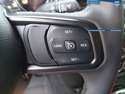 Used 2023 Jeep Wrangler Unlimited w/ Cold Weather Group AWD/4WD image 6