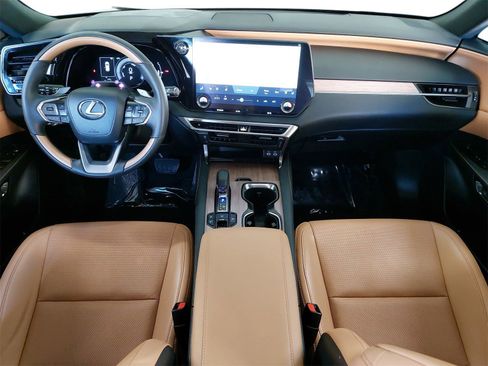 Used 2024 Lexus RX 350h image 9