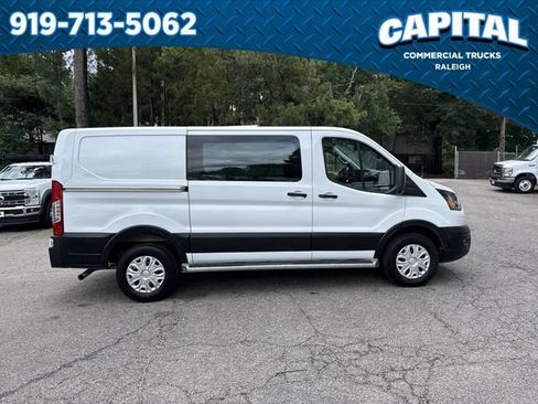 Used 2025 Ford Transit 250 Low Roof w/ Exterior Upgrade Package RWD image 9
