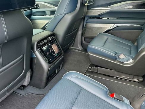 New 2025 Cadillac Escalade IQ Sport 2 w/ LPO, ONYX Package image 12