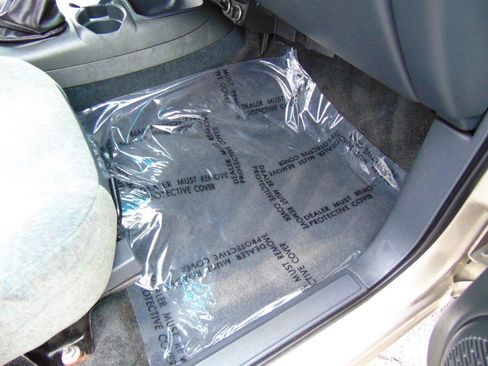 Used 2002 Chevrolet Blazer LS w/ Preferred Equipment Group image 13