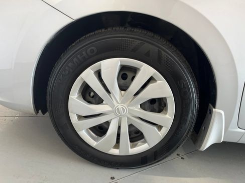 Used 2025 Nissan Versa S w/ Trunk Package FWD image 13