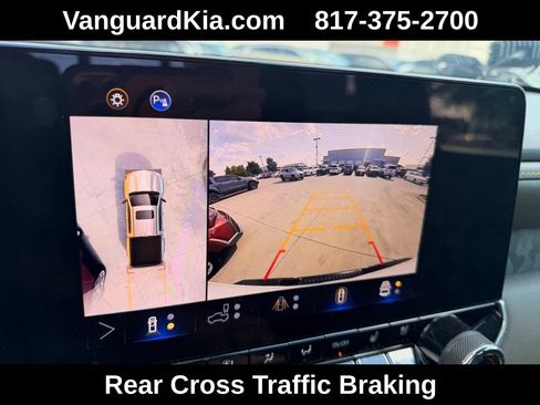 Used 2024 Chevrolet Colorado ZR2 w/ ZR2 Convenience Package III AWD/4WD image 22
