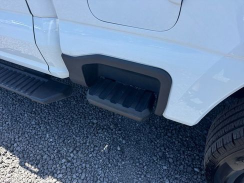 Certified 2025 Ford F250 XLT AWD/4WD image 22