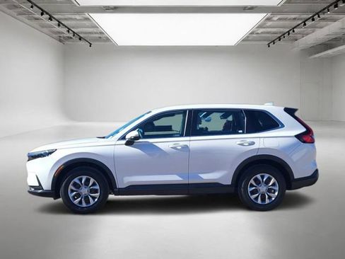 Used 2024 Honda CR-V LX image 2