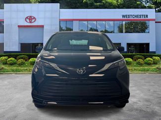 Used 2026 Toyota Sienna LE FWD video 2
