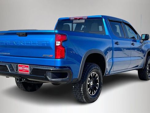 Used 2023 Chevrolet Silverado 1500 ZR2 AWD/4WD image 5
