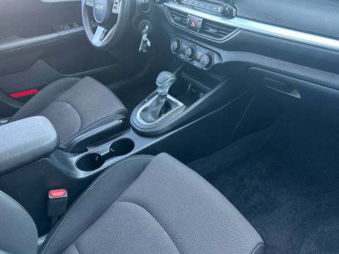 Used 2024 Kia Forte LXS image 16