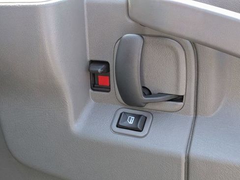 Used 2024 GMC Savana 2500 w/ Driver Convenience Package image 30