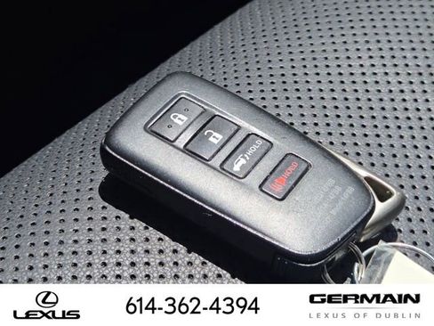 Used 2017 Lexus ES 350 w/ Premium Package FWD image 36