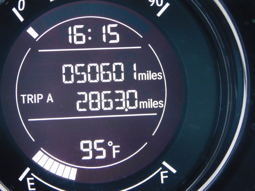 Used 2016 Honda HR-V EX image 32