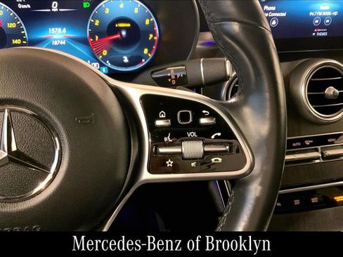 Used 2022 Mercedes-Benz GLC 300 4MATIC image 26