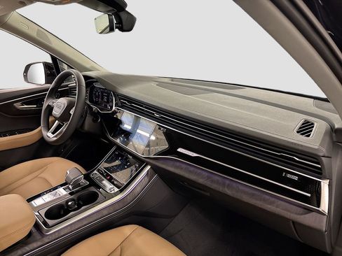 New 2025 Audi Q7 3.0T Premium Plus AWD/4WD image 14