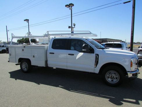 Used 2023 Ford F350 XL w/ XL Chrome Package RWD image 5