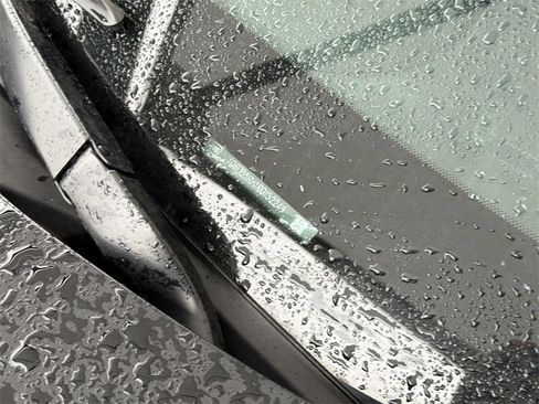 Used 2024 Cadillac CT4 Premium Luxury image 5