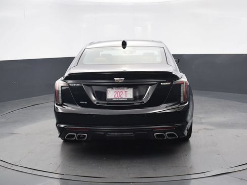 Used 2025 Cadillac CT5 V w/ Platinum Package AWD/4WD image 5