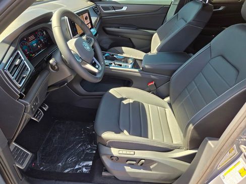 New 2026 Volkswagen Atlas Cross Sport SEL R-Line AWD/4WD image 6