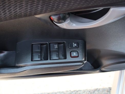 Used 2013 Honda Fit Sport image 18