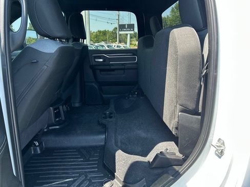 Used 2022 RAM 2500 Big Horn w/ Snow Chief Group AWD/4WD image 11