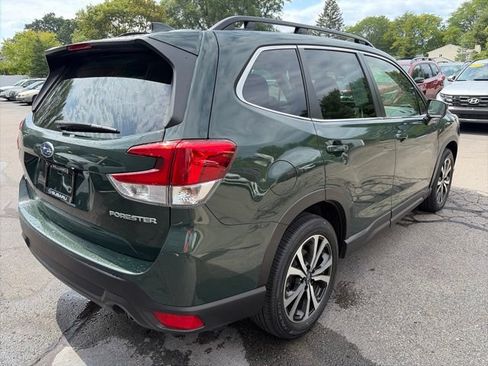 Used 2023 Subaru Forester Limited AWD/4WD image 3