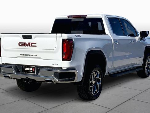 Used 2024 GMC Sierra 1500 SLT image 12