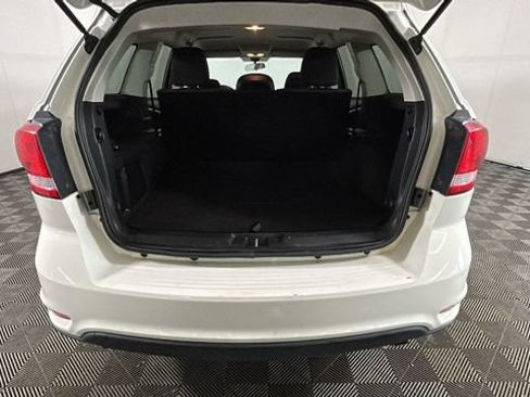 Used 2014 Dodge Journey SXT AWD/4WD image 27