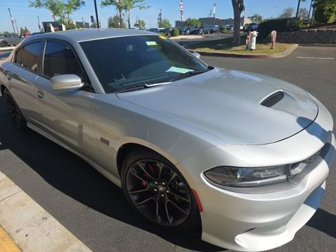 Used 2020 Dodge Charger Scat Pack image 9