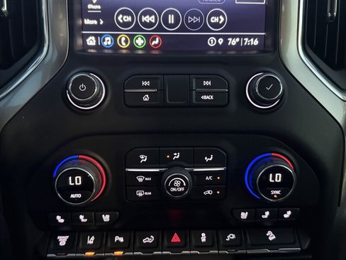 Used 2022 Chevrolet Silverado 2500 LTZ w/ LTZ Plus Package AWD/4WD image 53