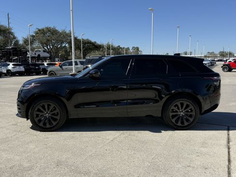 Used 2022 Land Rover Range Rover Velar R-Dynamic S image 8