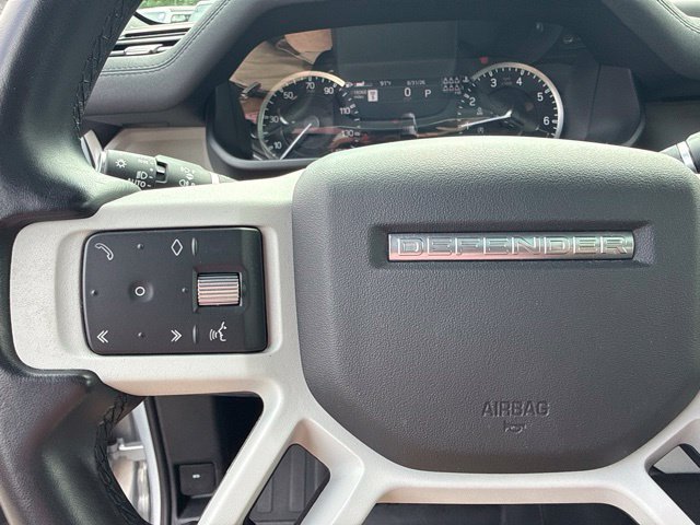 Used 2023 Land Rover Defender 130 SE AWD/4WD image 41