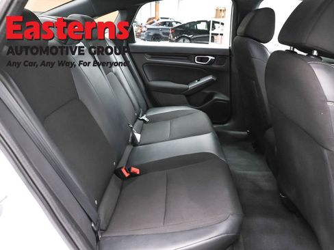 Used 2022 Honda Civic Sport image 22