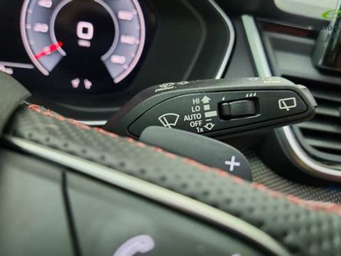 Used 2025 Audi SQ5 Prestige AWD/4WD image 42
