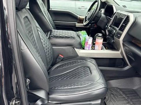 Used 2019 Ford F150 Lariat AWD/4WD image 5