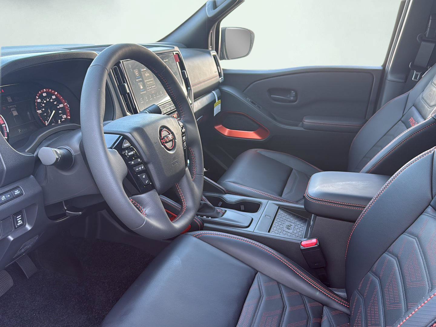 New 2026 Nissan Frontier Pro-X w/ Pro Premium Package RWD image 2