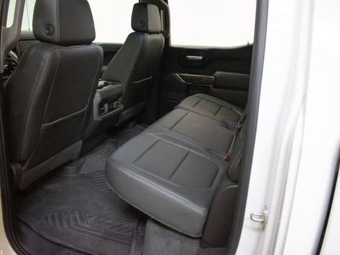 Used 2020 Chevrolet Silverado 1500 RST AWD/4WD image 23