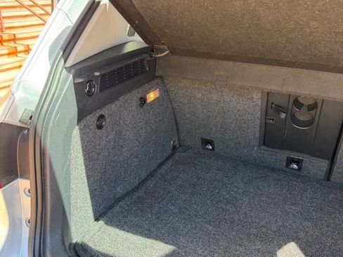 Used 2015 Volkswagen Tiguan S FWD image 22