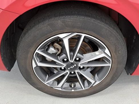 Used 2024 Kia Forte LXS FWD image 29