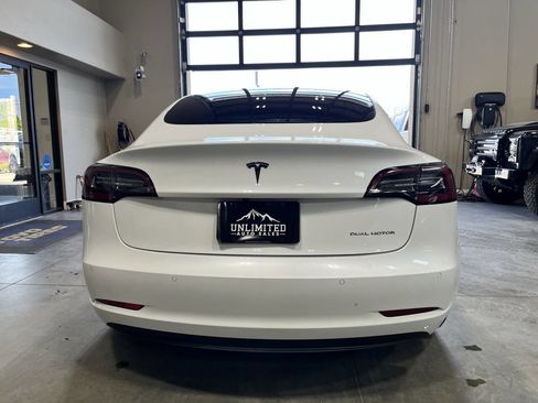 Used 2022 Tesla Model 3 Long Range AWD/4WD image 11