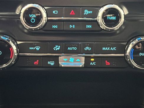 Used 2025 Ford F150 XLT w/ Equipment Group 302A MID AWD/4WD image 35
