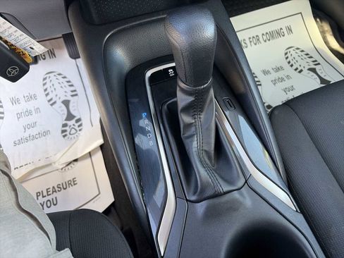 Used 2023 Toyota Corolla LE FWD image 20