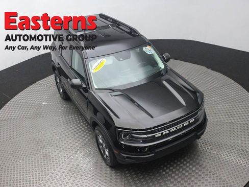 Used 2023 Ford Bronco Sport Badlands image 3