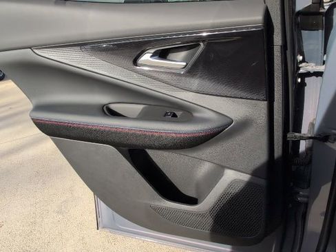 New 2025 Chevrolet Blazer EV RS RWD image 9