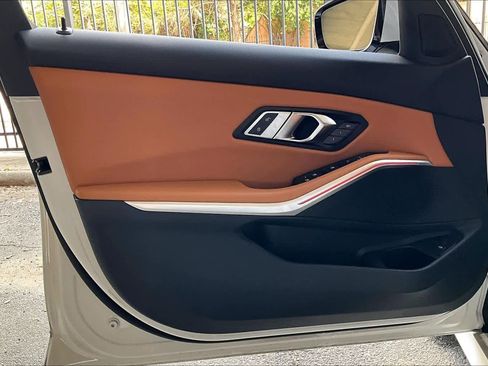 Used 2023 BMW 330i Sedan w/ Parking Assistance Package image 21