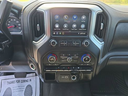 Used 2021 Chevrolet Silverado 1500 LT image 21