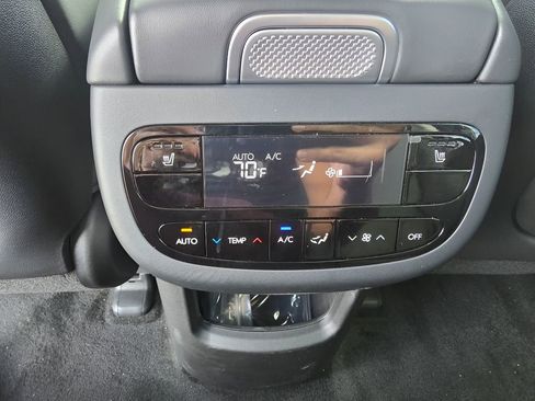 New 2026 Hyundai Ioniq 9 SEL image 27