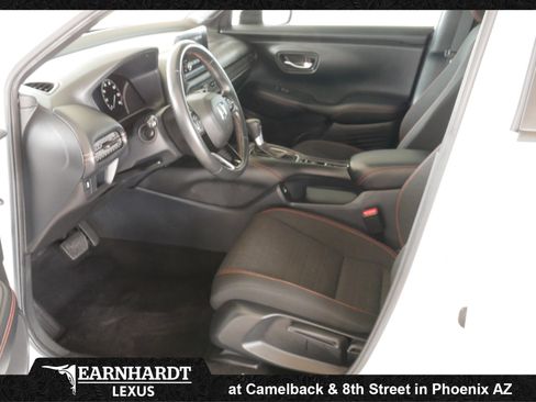 Used 2023 Honda HR-V Sport image 4