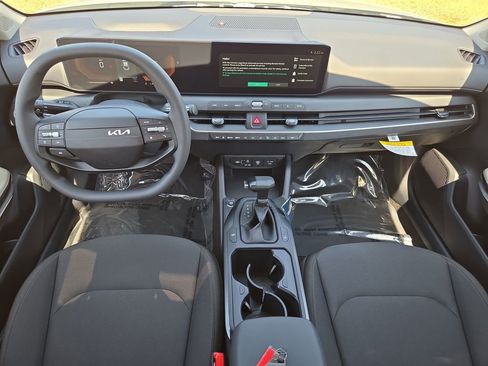 New 2026 Kia K4 LXS image 20
