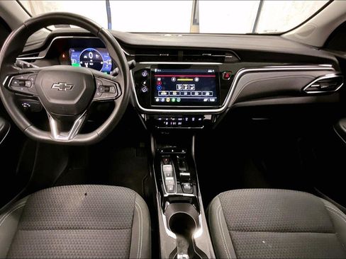 Used 2023 Chevrolet Bolt EUV LT w/ Driver Confidence Package image 14